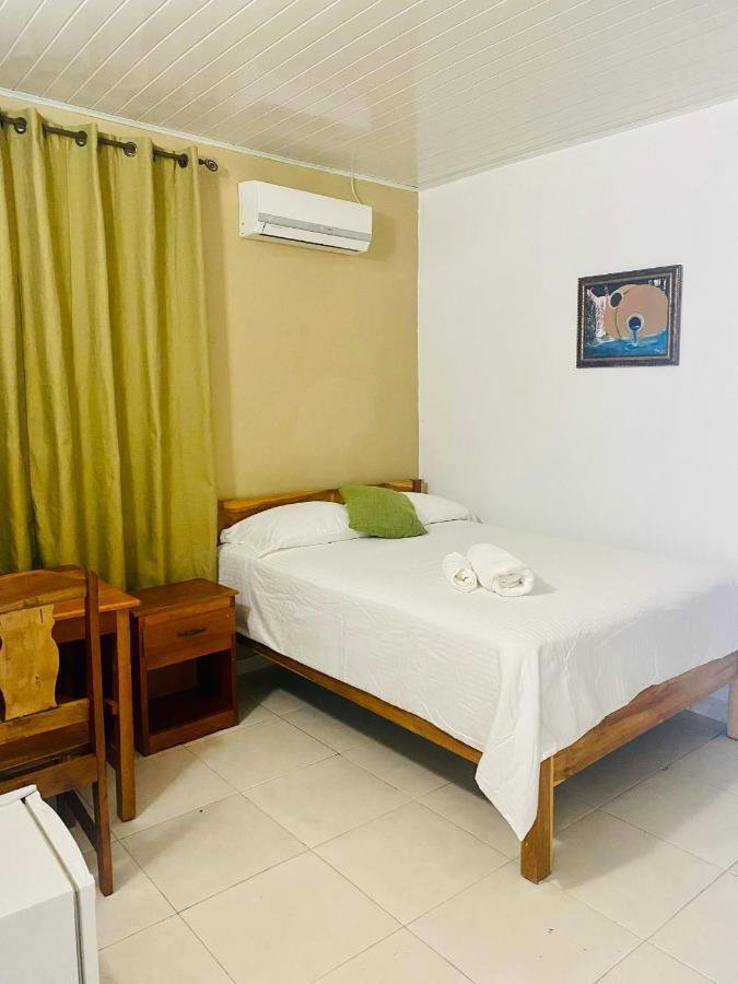 Hotel Ana Mary サンティアゴ エクステリア 写真